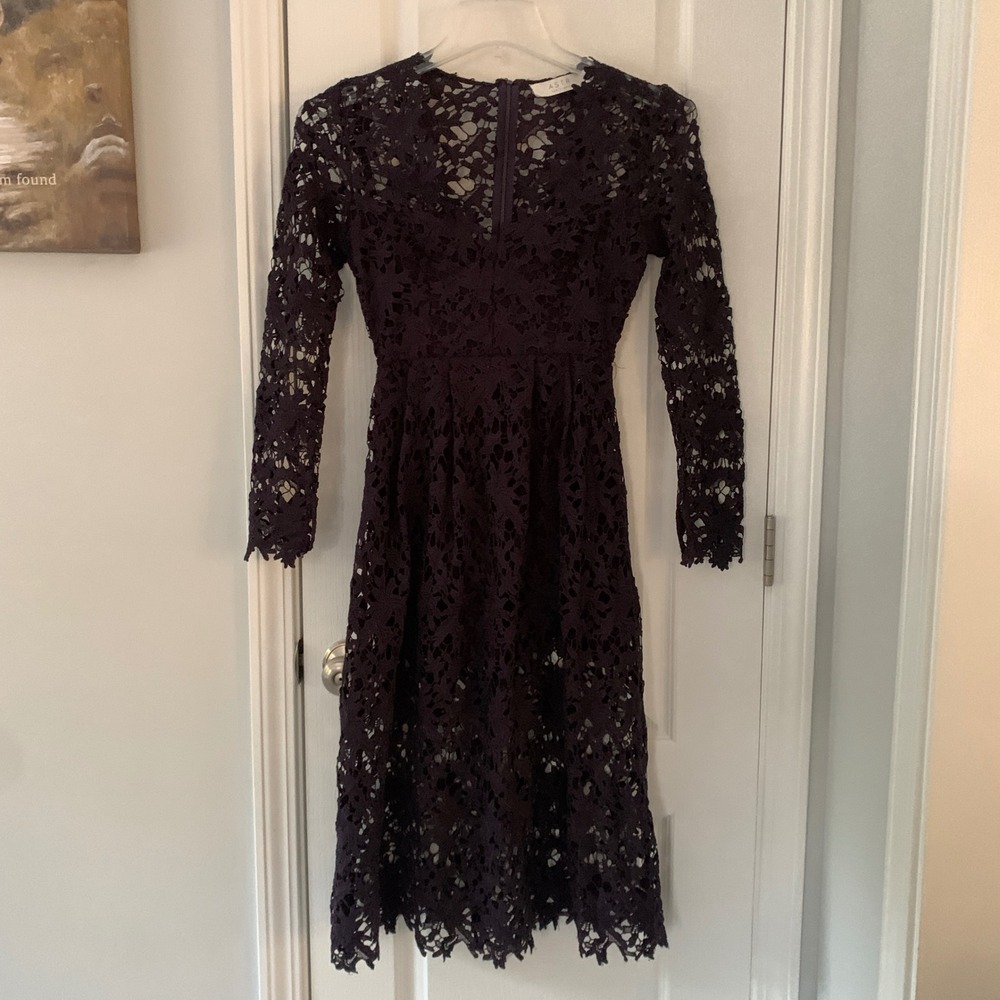 ASTR The Label Lace Midi Dress Dark Purple Plum Long Sleeve Floral XS